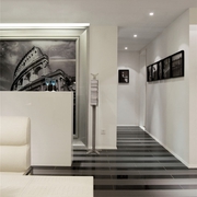 现代风格三室两厅欣赏过道设计