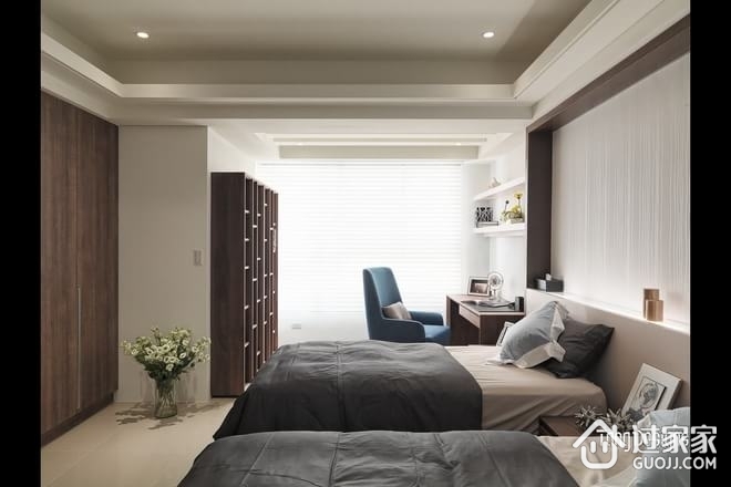 白色现代大宅设计欣赏卧室效果