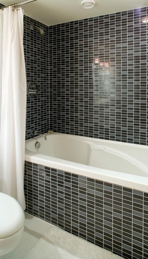 现代别墅设计套图赏析浴缸设计