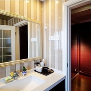 现代舒适114平住宅欣赏洗手间设计