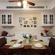 79平美式两居室欣赏餐厅餐桌设计