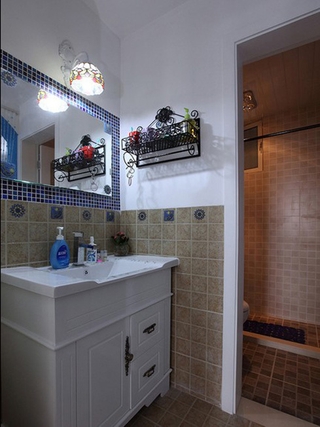蓝白浪漫地中海住宅欣赏洗手间