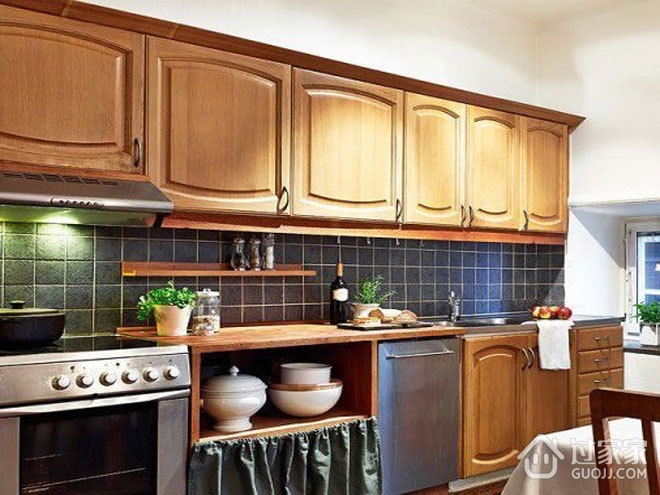 70平复古欧式欣赏厨房设计