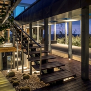 现代海景别墅设计楼梯