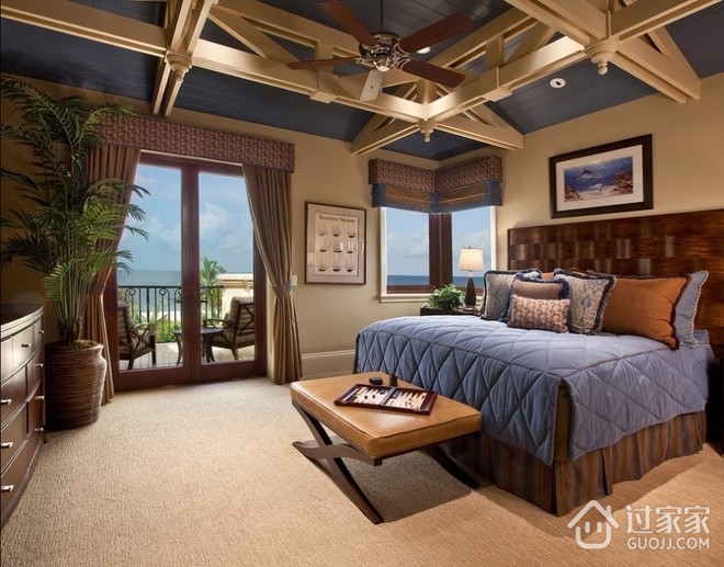 美式海滨度假别墅欣赏卧室设计