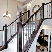 新古典别墅设计套图楼梯