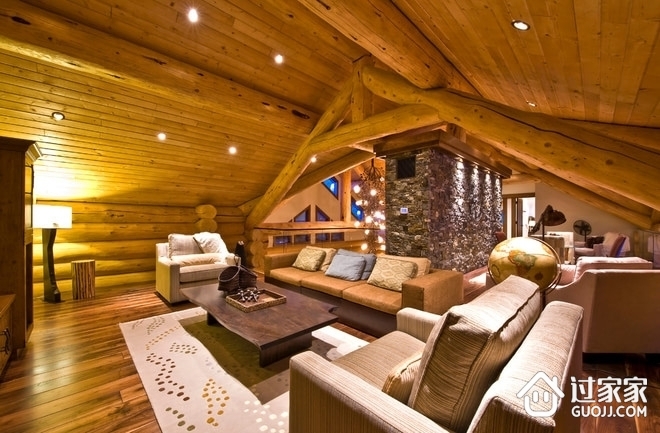 全木质美式别墅欣赏客厅设计