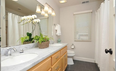 甜美清新美式住宅欣赏洗手间
