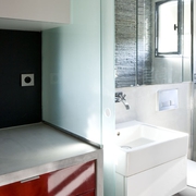40平极简现代住宅欣赏洗手间
