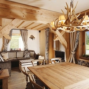美式复古木质别墅欣赏客厅全景