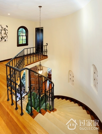 欧式别墅设计效果欣赏楼梯