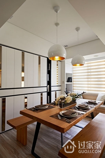 115平温馨木色住宅欣赏餐厅设计