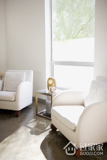 现代简约风别墅设计图白色沙发