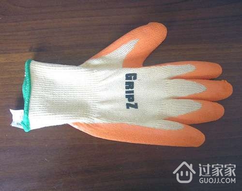 防护手套的使用方法和保养技巧