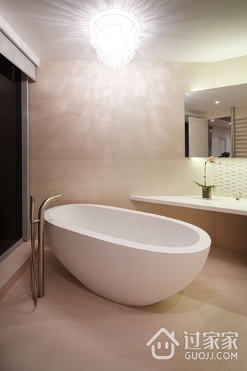 现代风格设计图卫生间浴缸