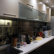 素雅现代三居室欣赏厨房局部