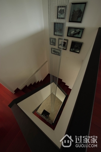 现代复式楼效果图楼梯间
