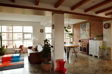 73平美式温馨住宅欣赏客厅设计图