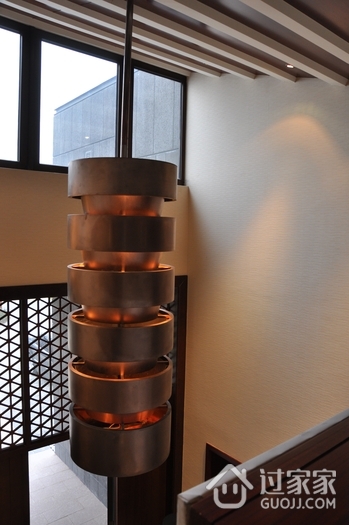 现代别墅设计效果灯具