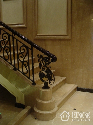 欧式风格别墅设计楼梯图片