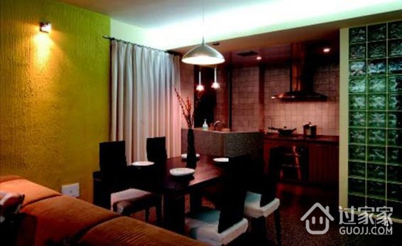 42平方米一室一厅小户型装修 客厅餐厅厨房三房相连的单身公寓