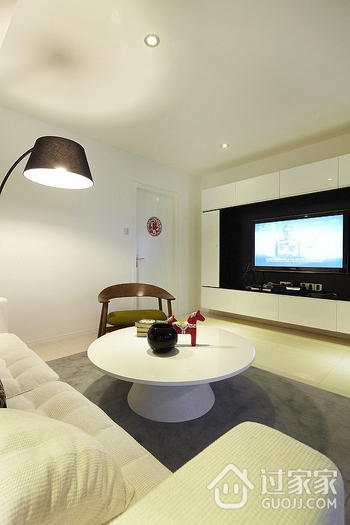 76平白色现代风住宅欣赏客厅设计