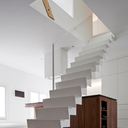 白色复式现代设计欣赏楼梯