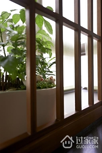 轻装修日式风格欣赏卧室窗台