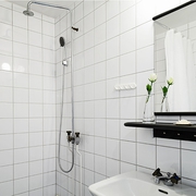60平单身公寓欣赏淋浴间