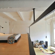 现代创意复式小空间欣赏卧室