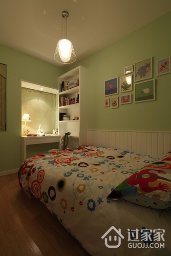 温馨美式三居室欣赏儿童房设计