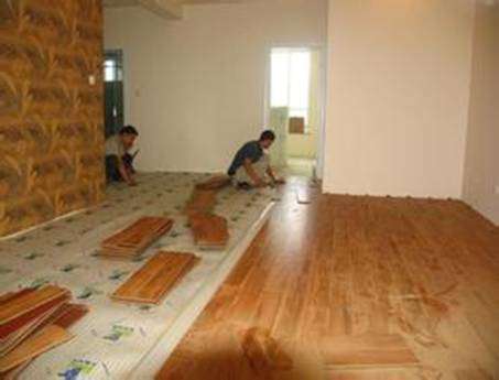 家装地板基层装修的做法