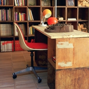 现代风格住宅设计书桌