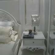 白色简欧样板房欣赏卧室效果