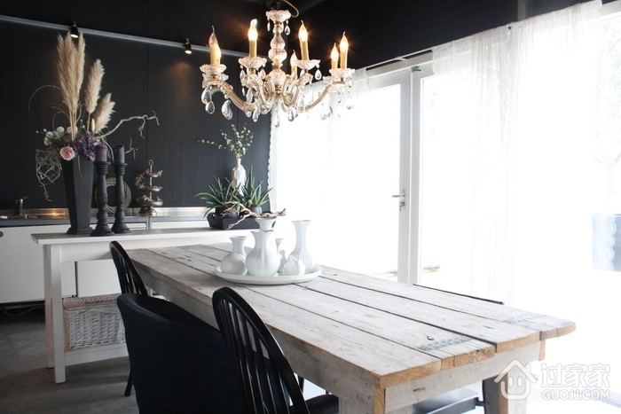 现代黑白灰别墅套图餐桌设计