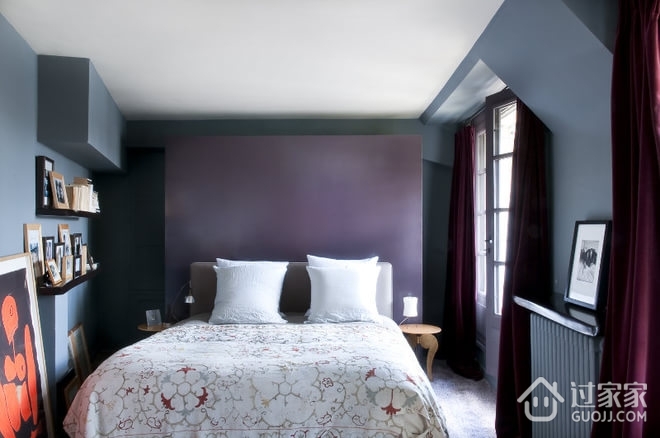 现代舒适跃层设计欣赏卧室