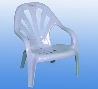 塑料靠背椅优点与缺点全解析