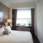 新古典三居室样板房案例欣赏卧室窗帘