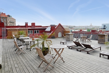 70平米北欧复式住宅欣赏露台
