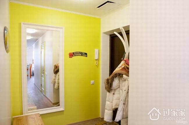 色彩斑斓简约时尚公寓欣赏入户厅