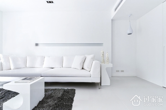 76平纯白现代住宅欣赏客厅设计