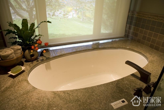美式别墅装饰效果图浴缸
