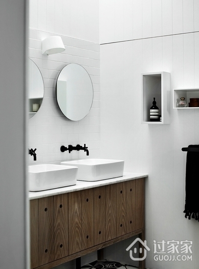 白色质感现代别墅欣赏洗手间