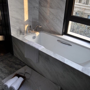 中式风格浴室浴缸图片