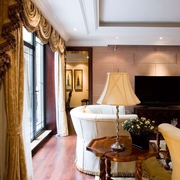 美式风格别墅客厅窗帘装饰效果图