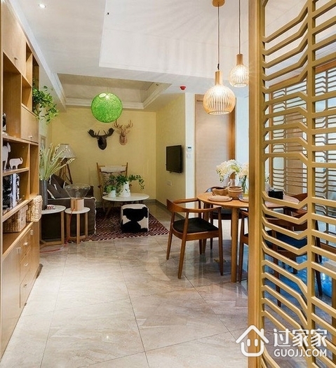 68平舒适自然两居室欣赏餐厅设计
