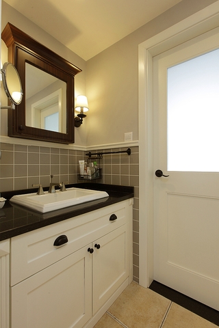86平美式小清新住宅欣赏洗手间设计