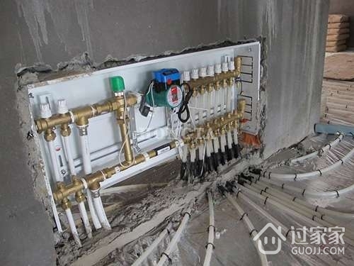 细谈地暖分水器的使用方法