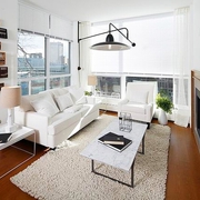 白色质感两居室公寓欣赏客厅效果
