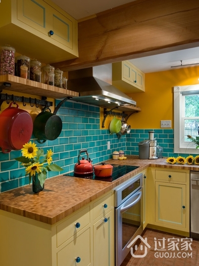 奇妙色彩打造混搭住宅欣赏厨房